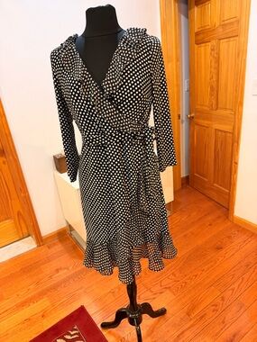 Tommy Hilfiger Black and White Polka Dot Faux Wrap Midi Dress Size 6 Like New